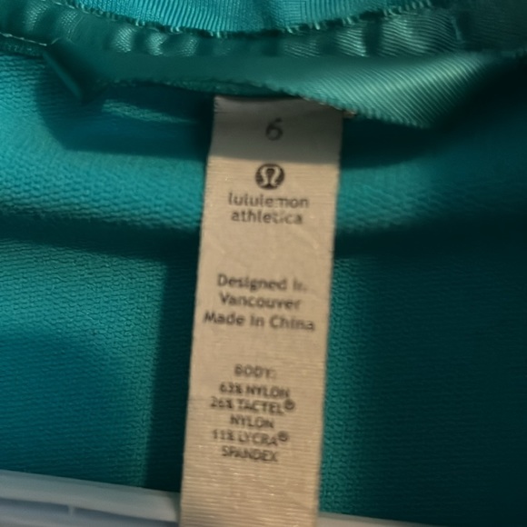Lululemon Spring Jacket - Picture 2 of 3